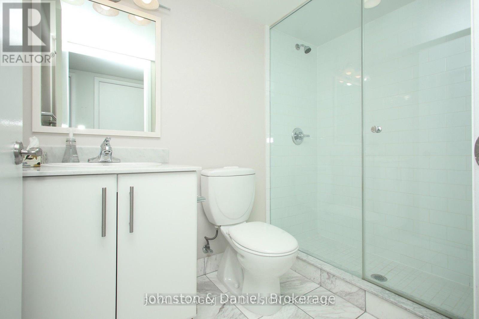 2908 - 2181 Yonge Street Property Photo 13