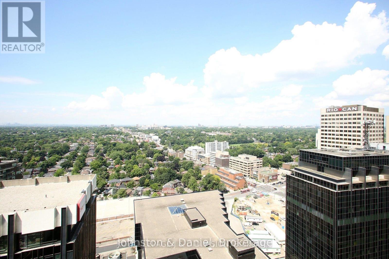 2908 - 2181 Yonge Street Property Photo 16