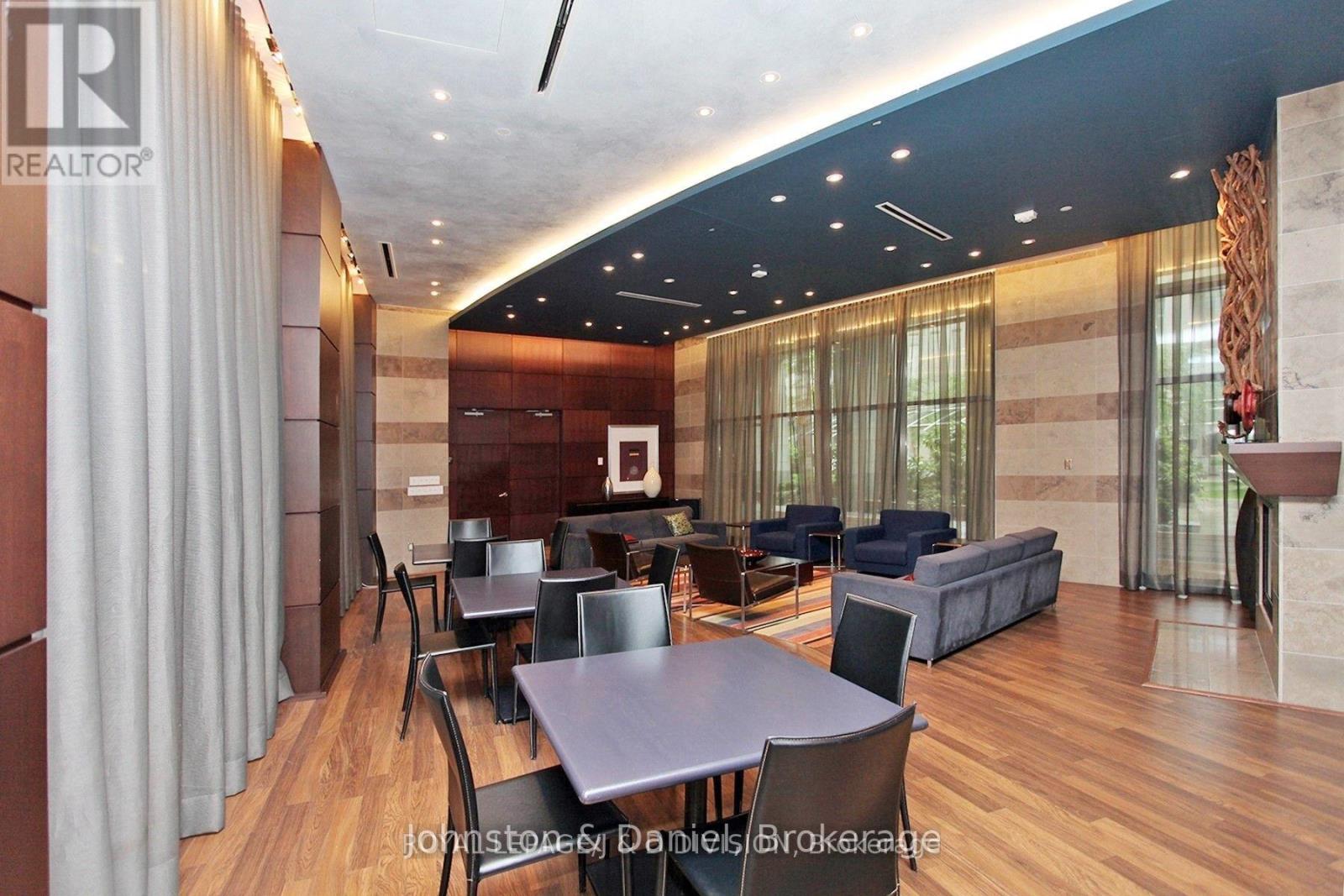 2908 - 2181 Yonge Street Property Photo 26
