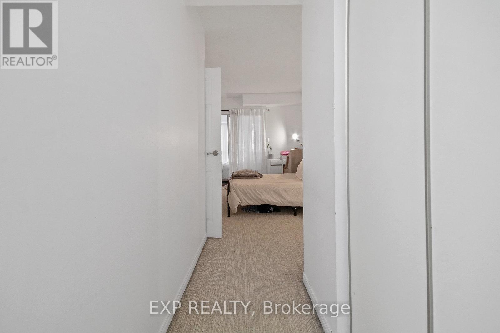808 - 25 The Esplanade Property Photo 18