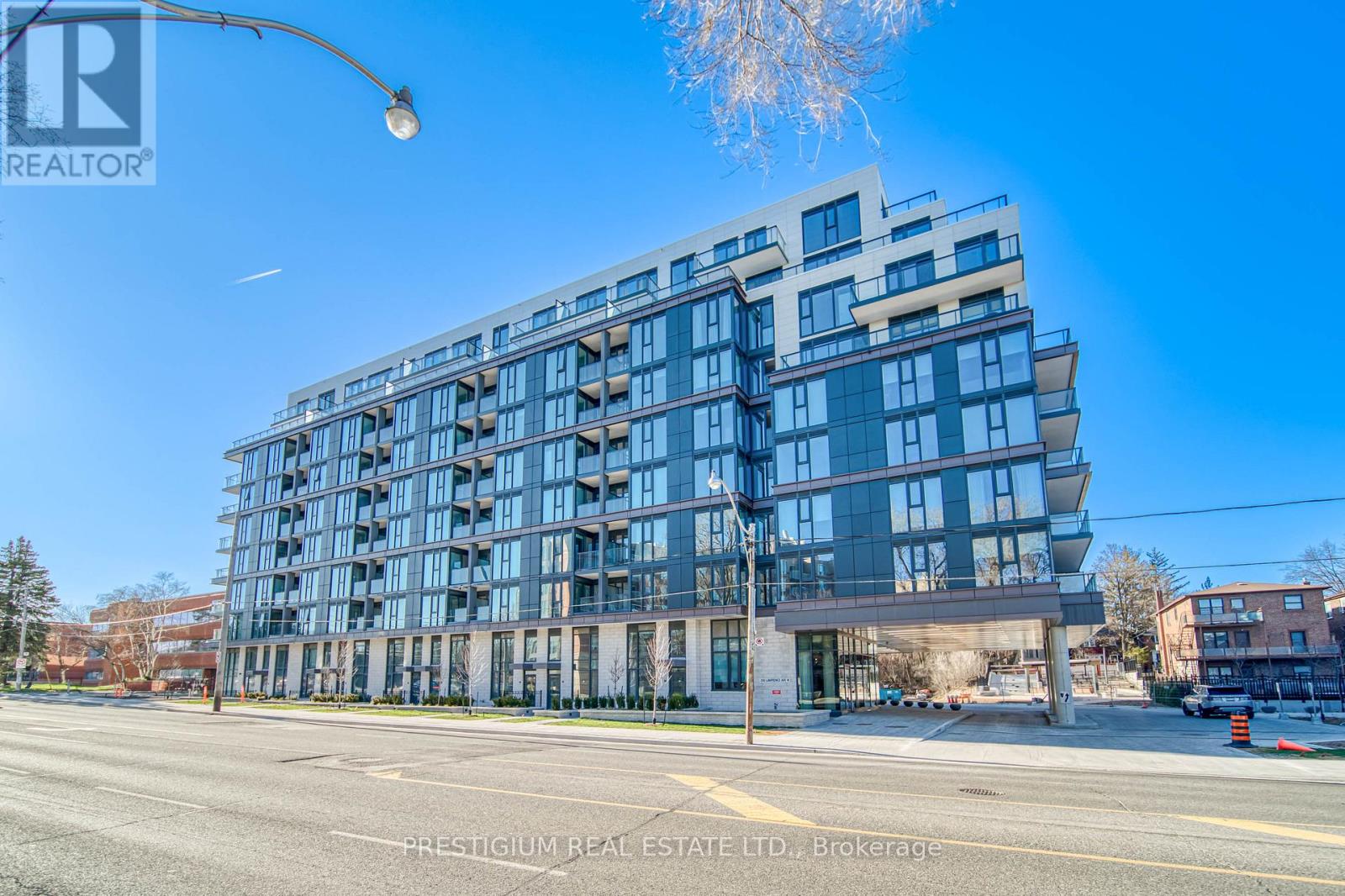 213 - 250 Lawrence Avenue W Property Photo 1