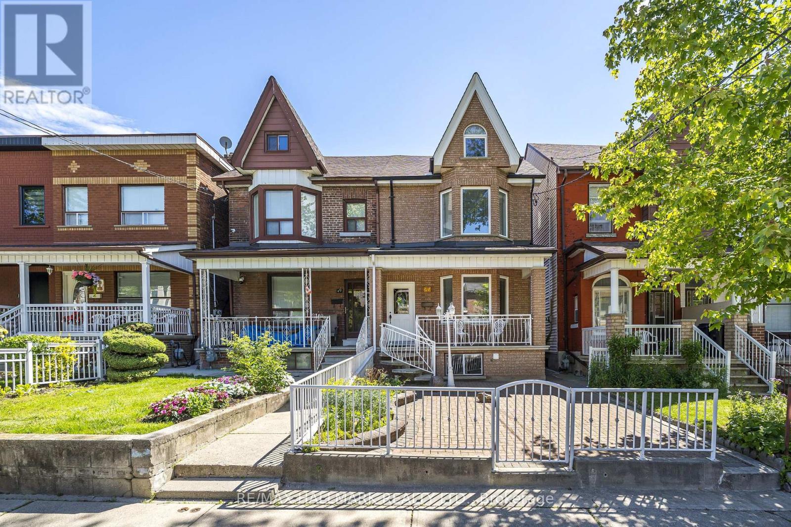 47 Montrose Avenue Photo de la propriété 1