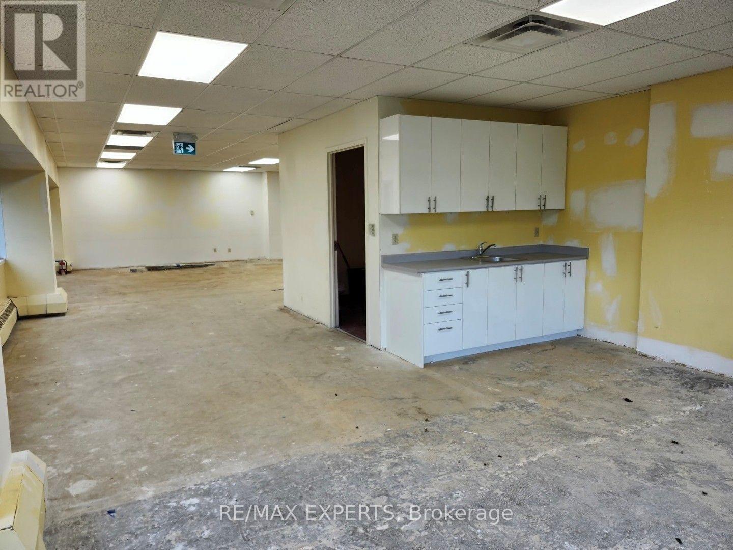 408 - 720 Spadina Avenue Property Photo 4