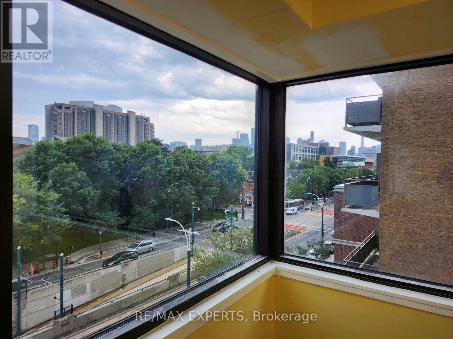 408 - 720 Spadina Avenue Property Photo 7