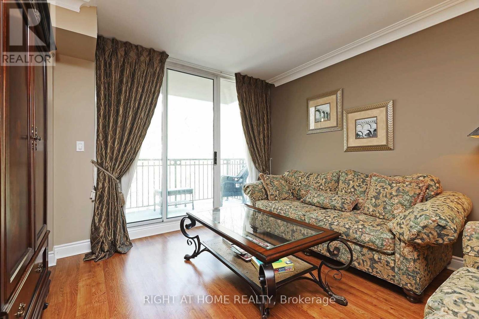 615 - 38 William Carson Crescent Property Photo 3