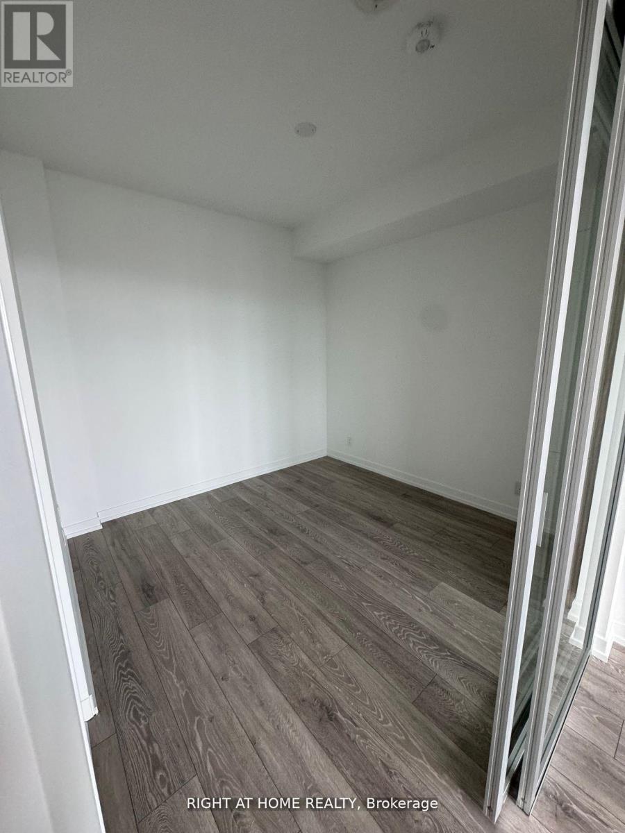 1512 - 2020 Bathurst Street Property Photo 4