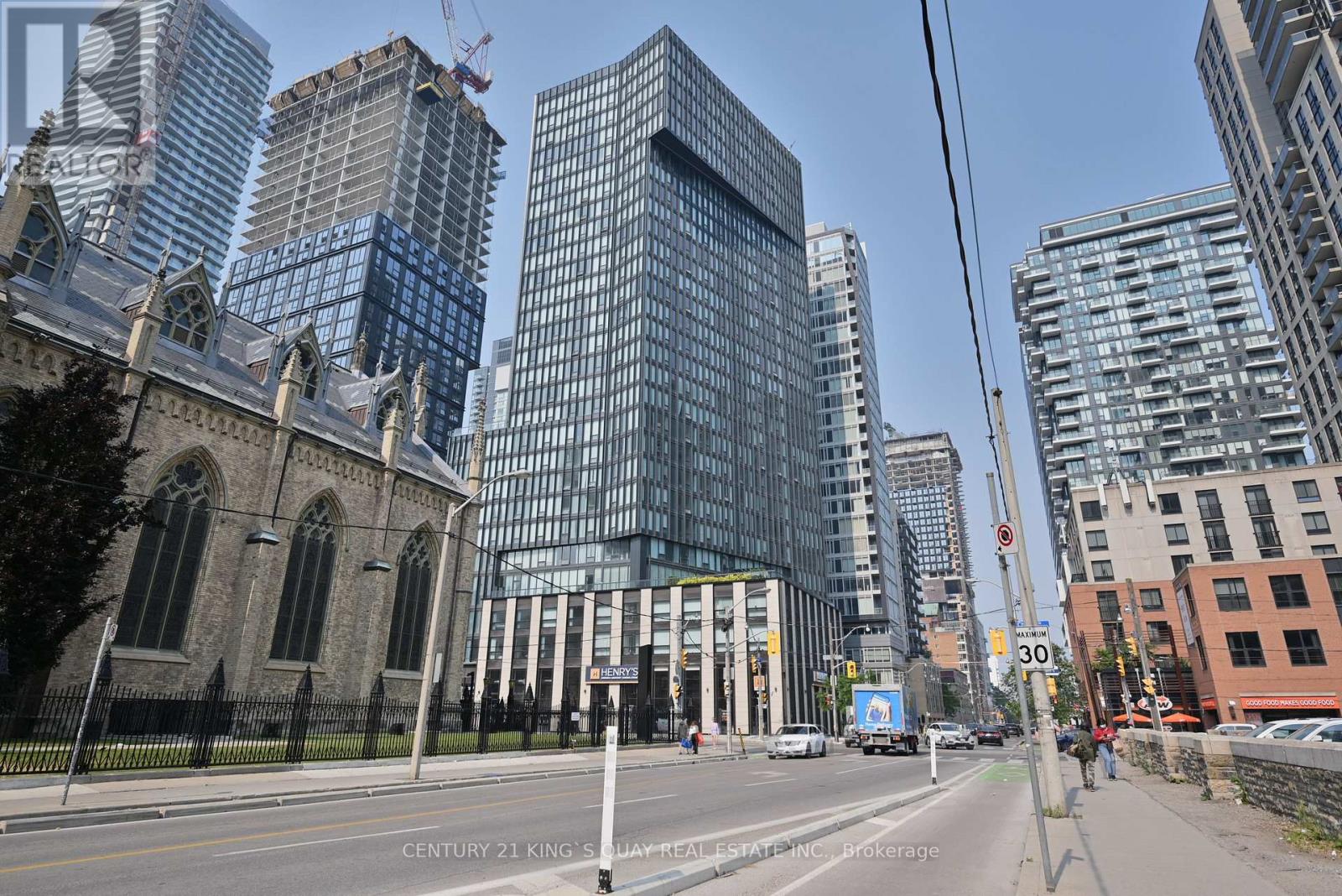 2206 - 60 Shuter Street Photo de la propriété 1