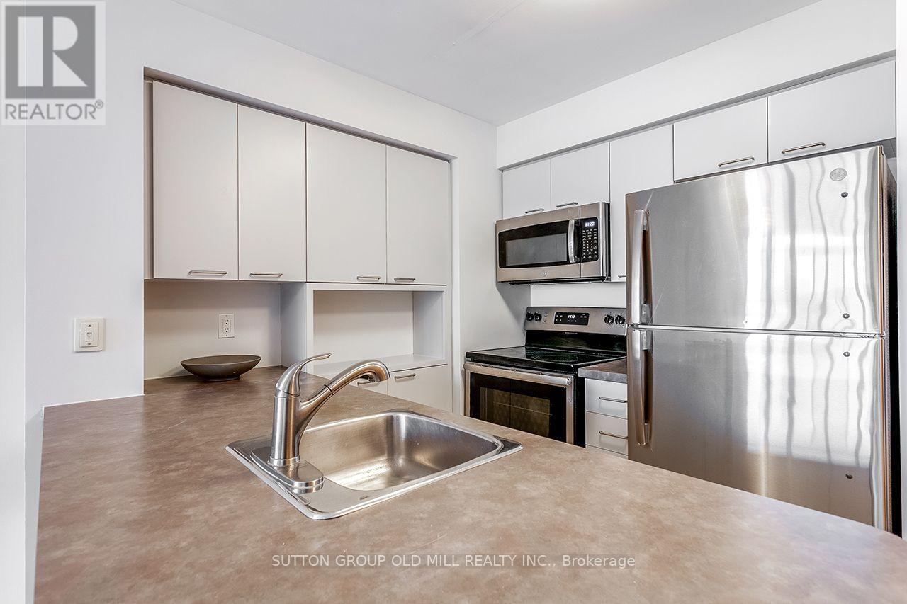 Ph2 - 255 Richmond Street E Property Photo 10