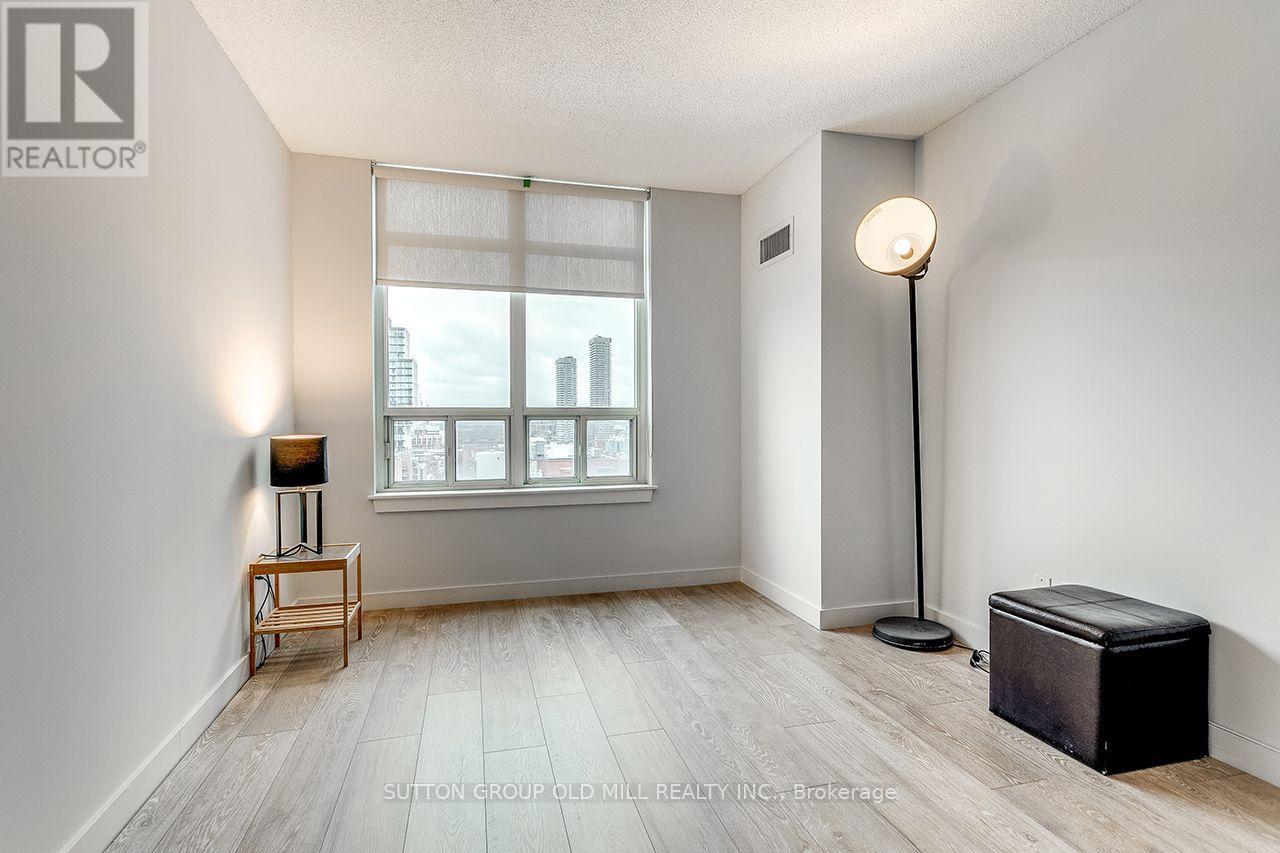 Ph2 - 255 Richmond Street E Property Photo 18