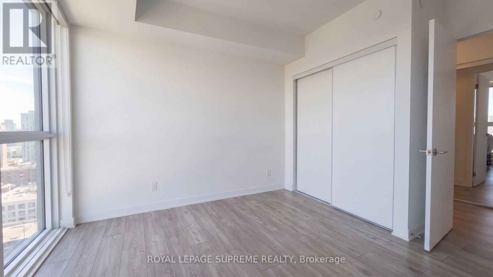 603 - 159 Wellesley Street E Property Photo 10