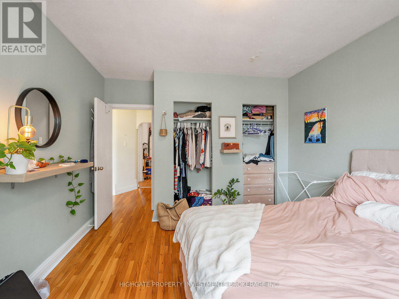 981 Avenue Road Property Photo 15
