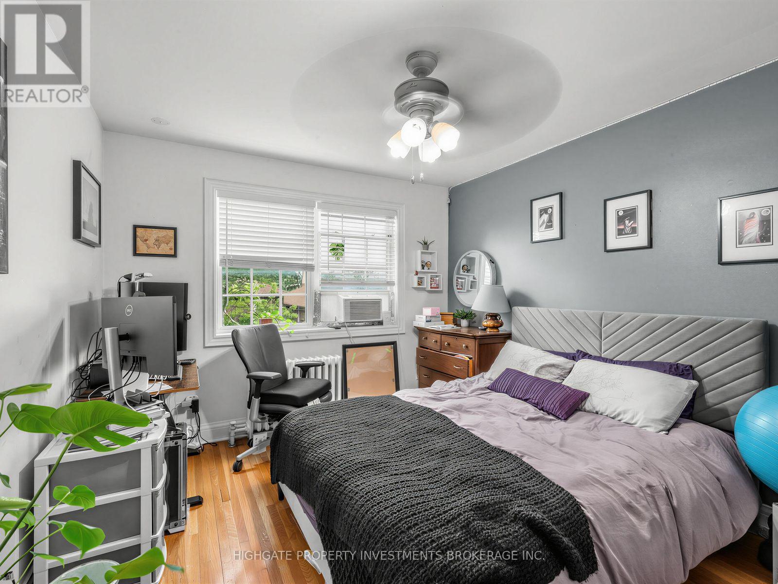 981 Avenue Road Property Photo 29