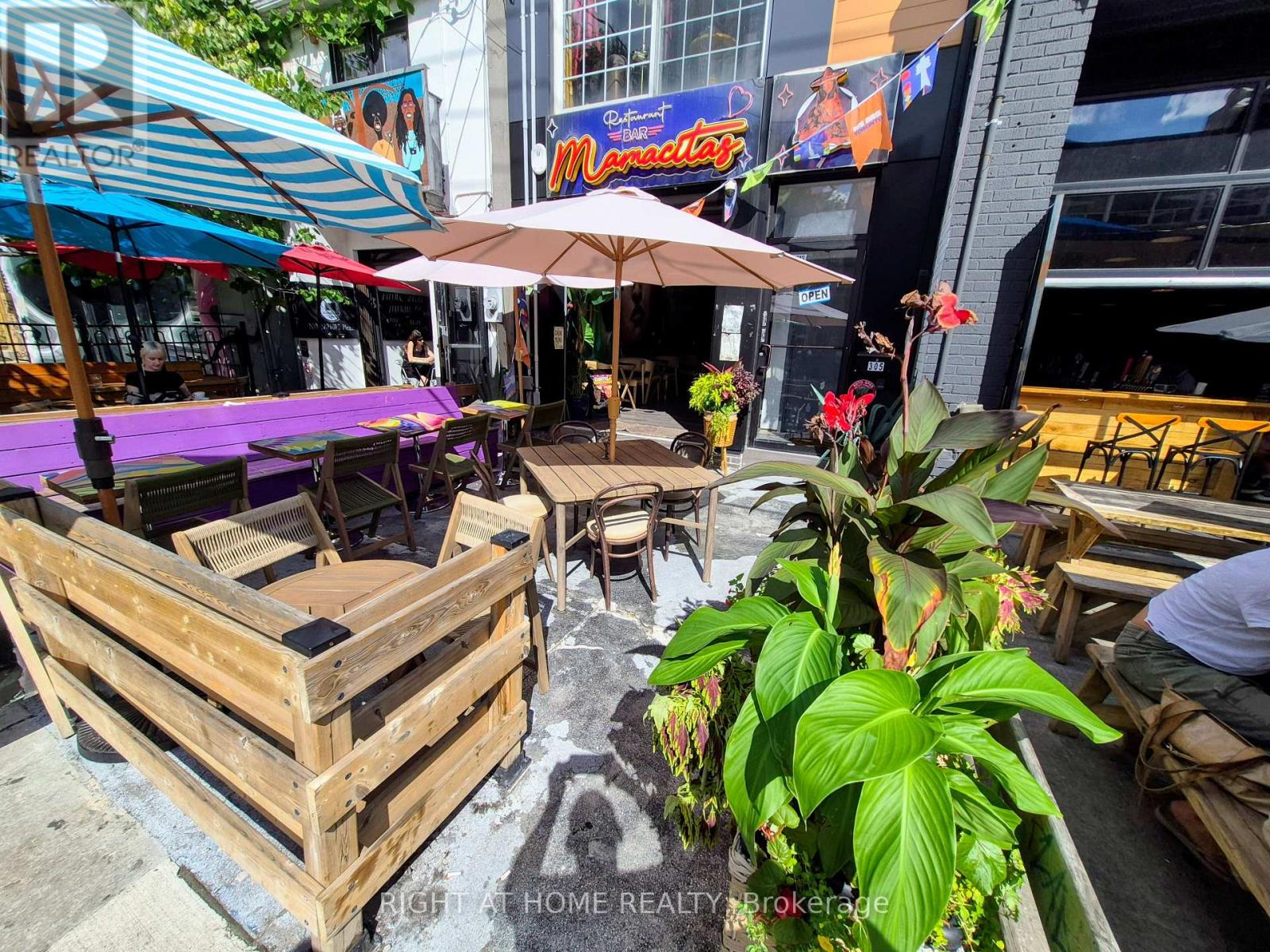 305 Augusta Avenue Property Photo 1