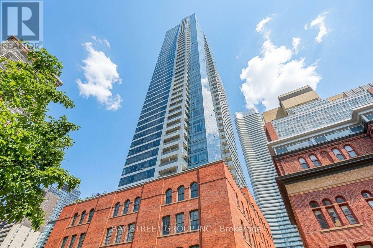1511 - 5 St Joseph Street Property Photo 1
