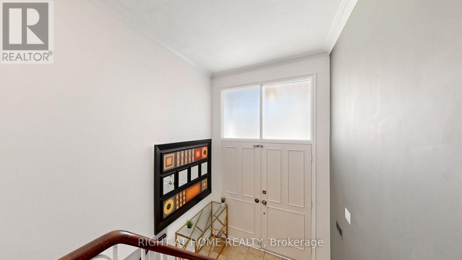 7 The Links Road Property Photo 37