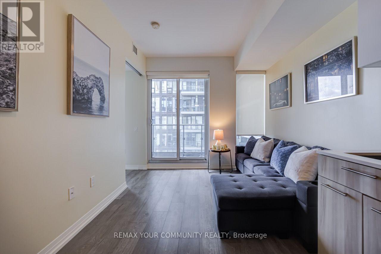 938 - 251 Jarvis Street Property Photo 16