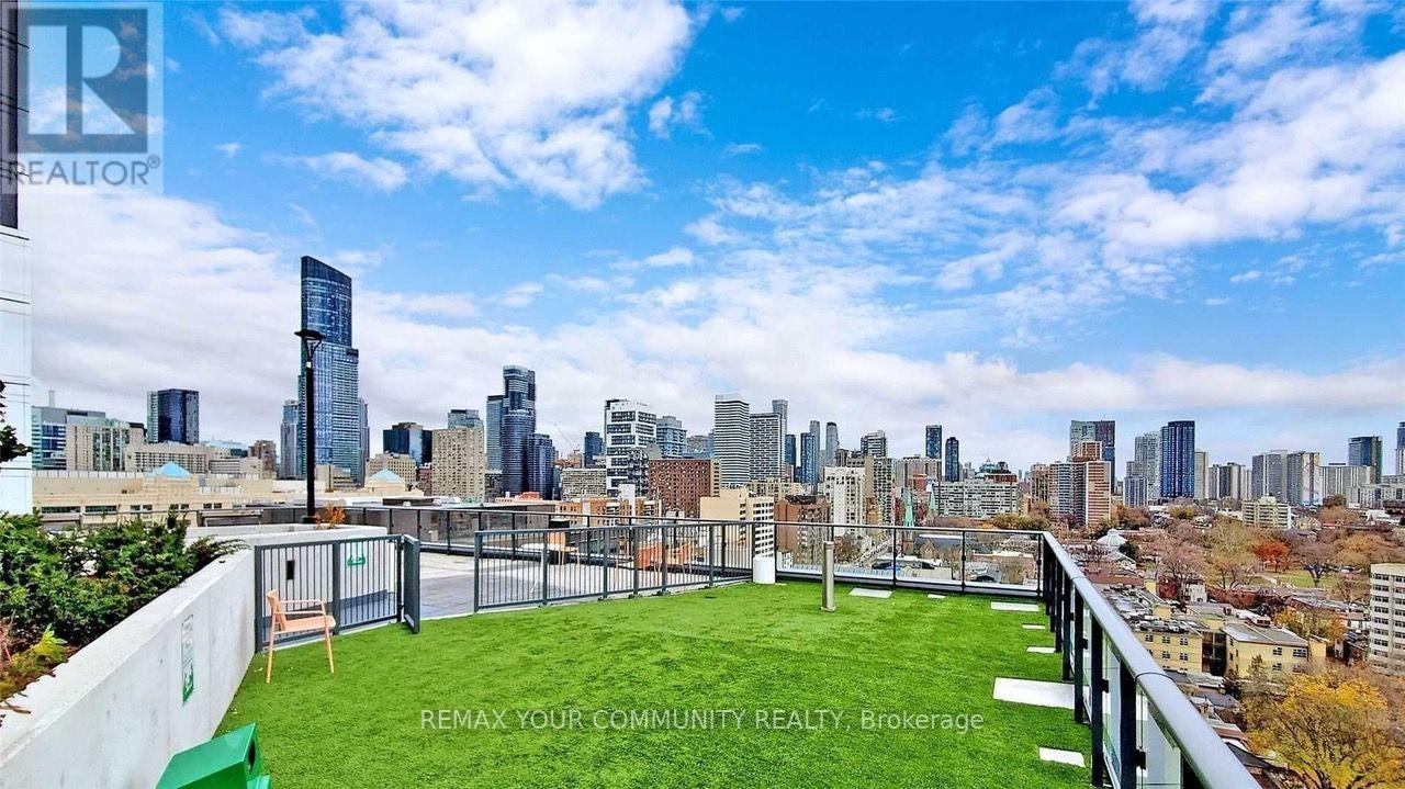 938 - 251 Jarvis Street Property Photo 37