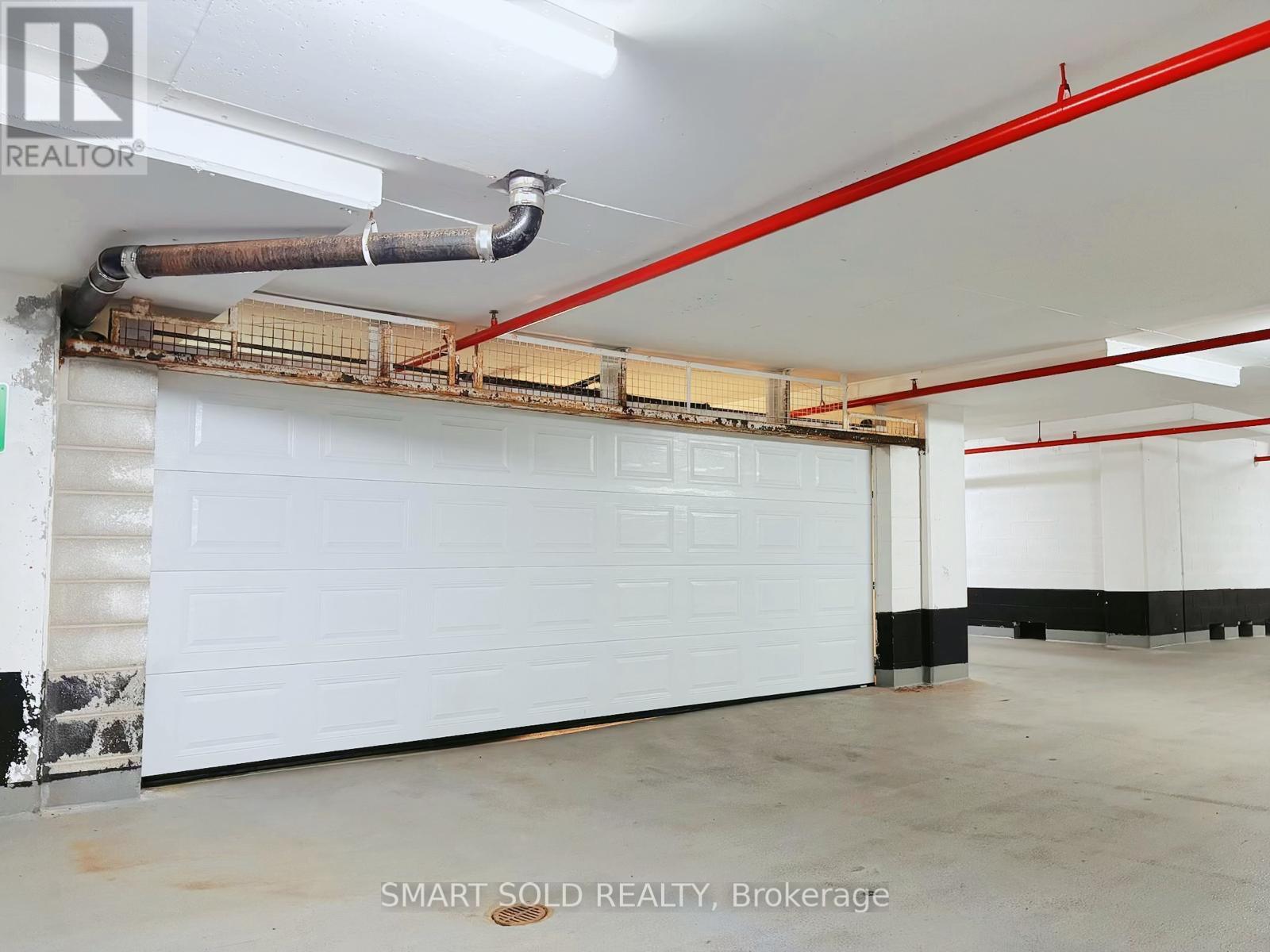 Parking - 763 Bay Street Property Photo 2