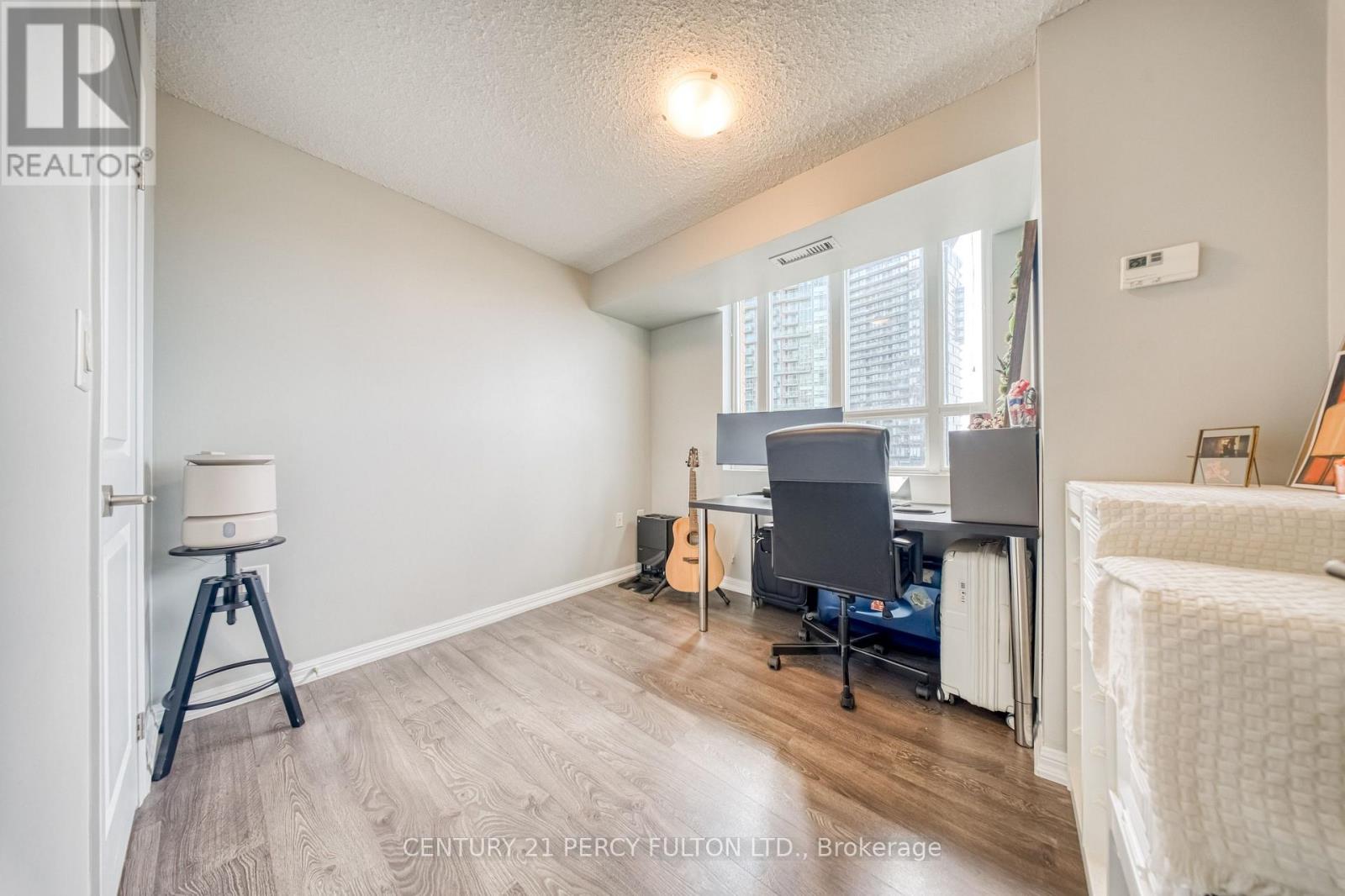 1010 - 125 Western Battery Road Property Photo 15