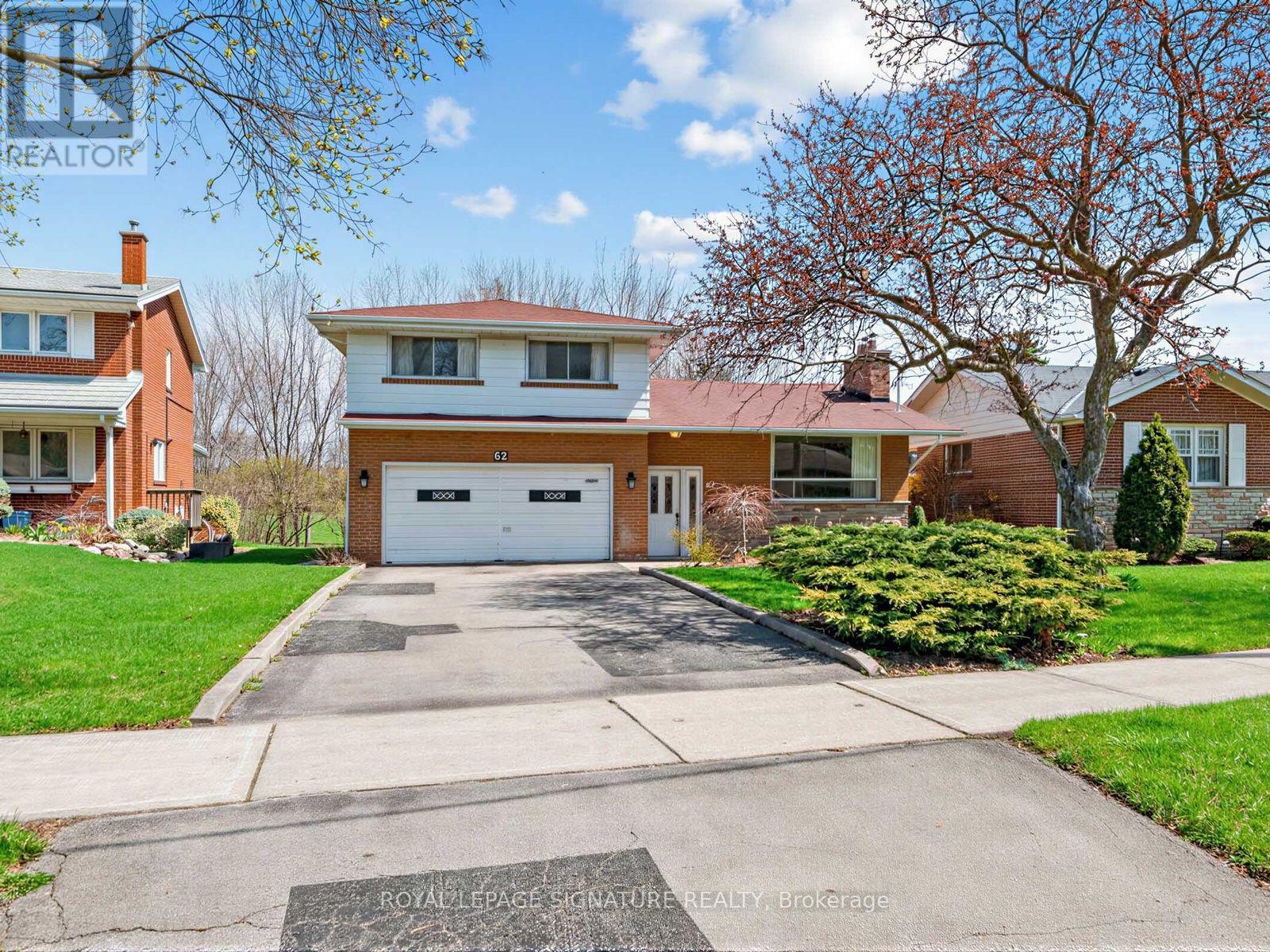 62 Dukinfield Crescent Property Photo 1