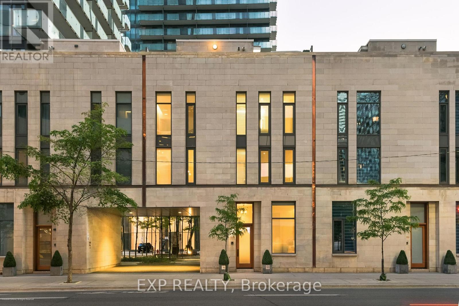 1084 BAY STREET Property Photo 1