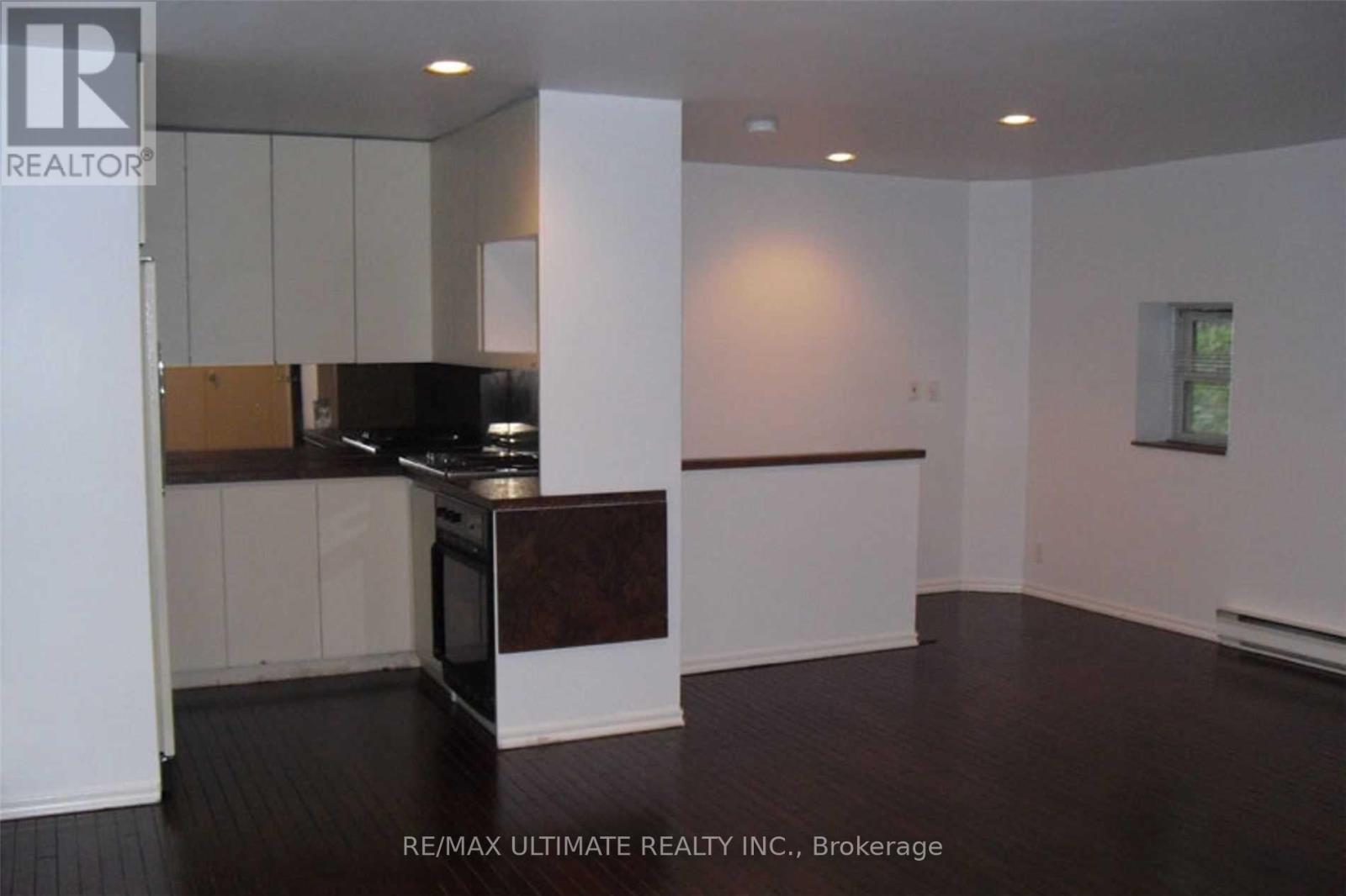 93 Spadina Road Property Photo 10