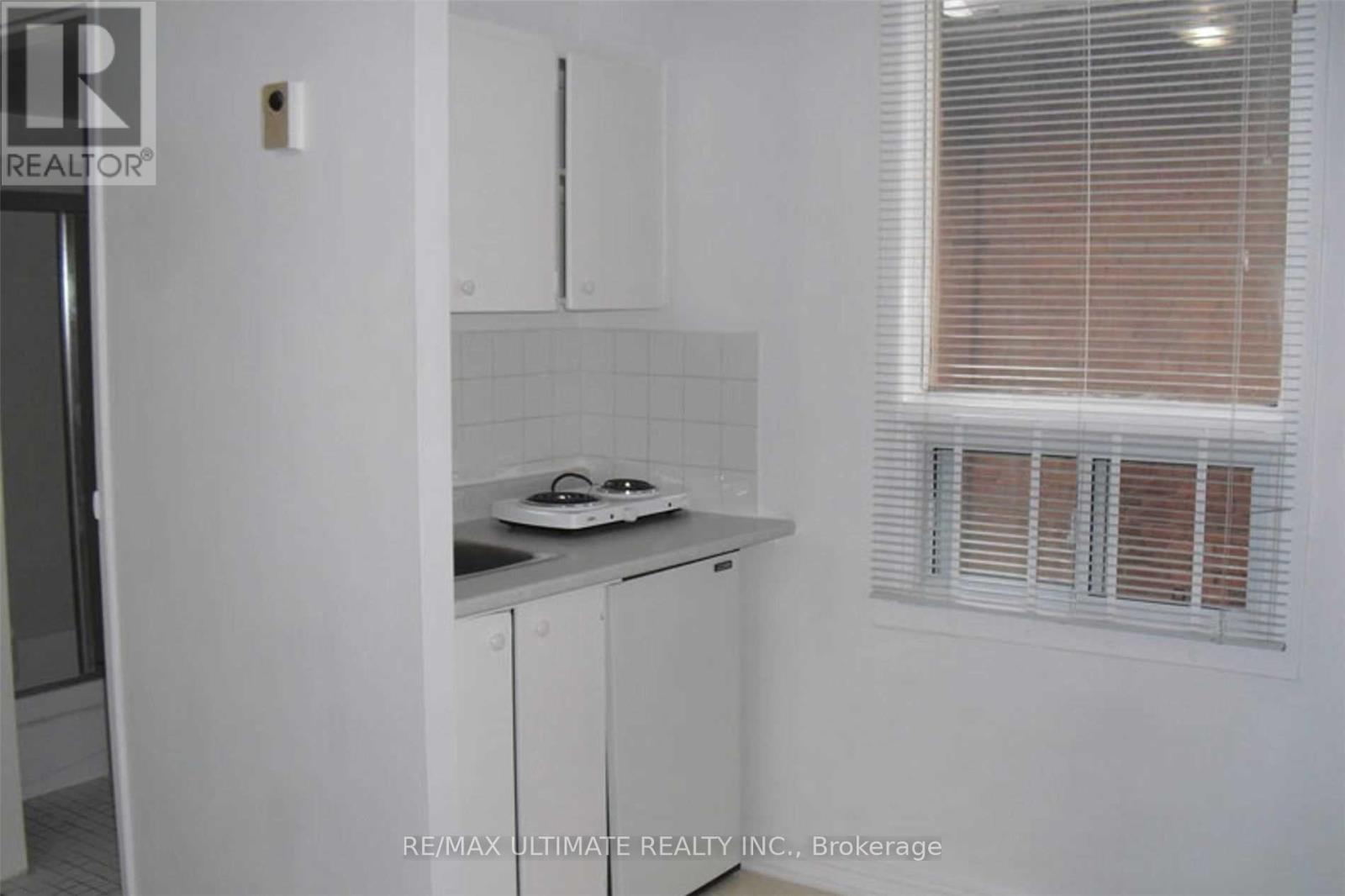93 Spadina Road Property Photo 23