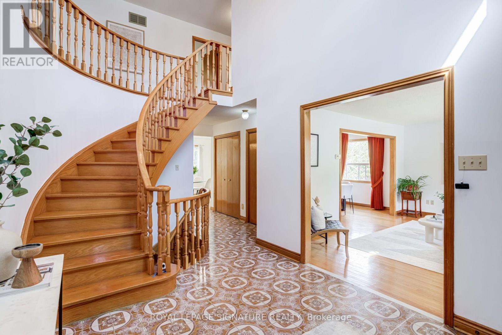 18 Parravano Court Property Photo 2