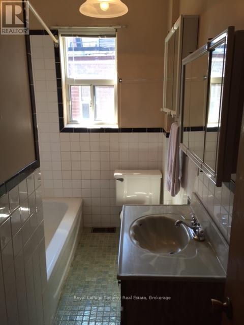 464 Euclid Avenue Property Photo 19
