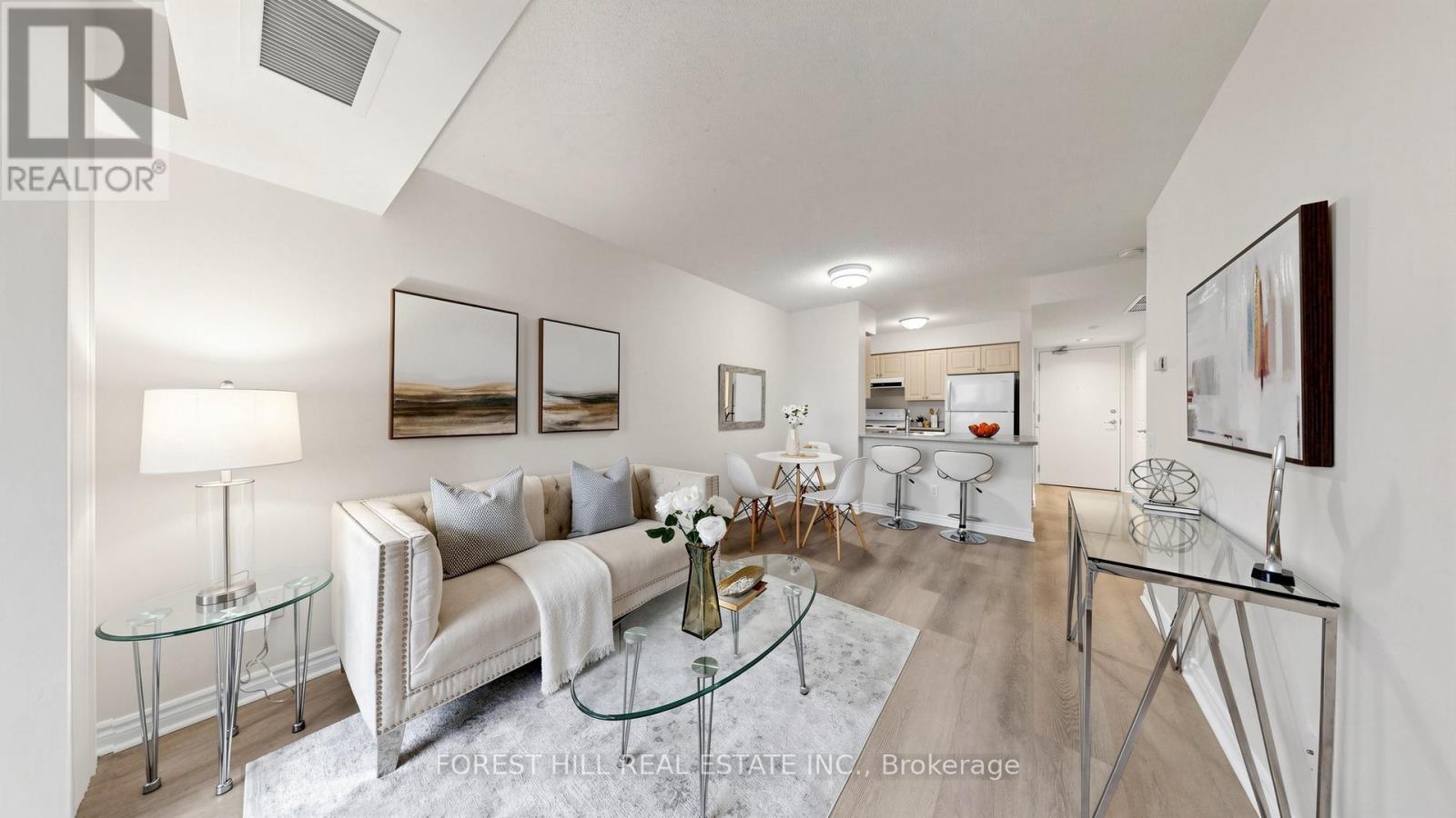 703 - 153 Beecroft Road Property Photo 3