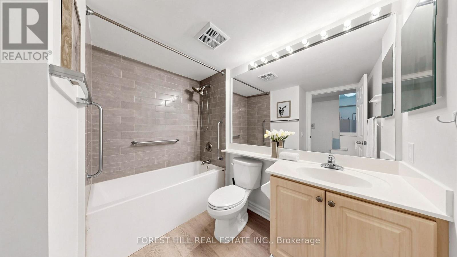 703 - 153 Beecroft Road Property Photo 14
