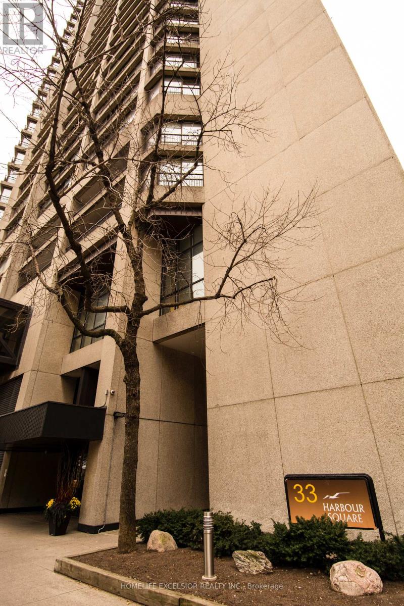 3227 - 33 Harbour Square Property Photo 23