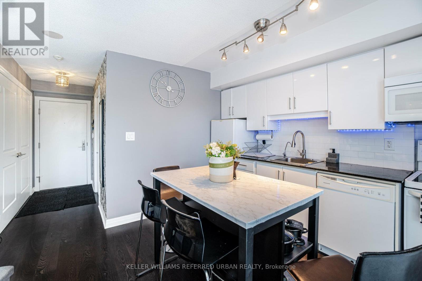 335 - 2035 SHEPPARD AVENUE E