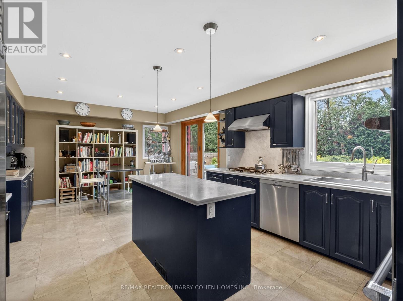 19 Saintfield Avenue Property Photo 9