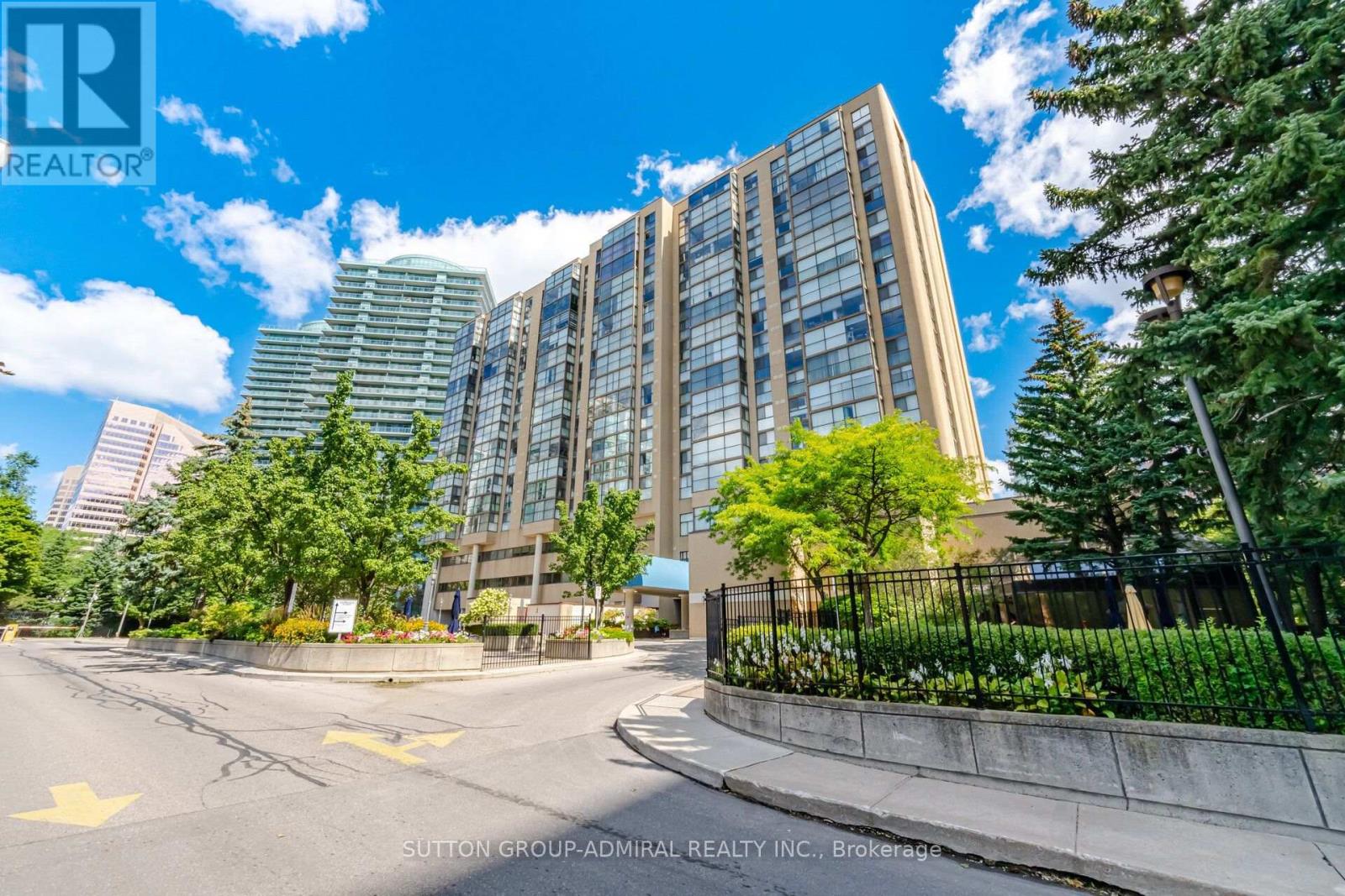 501 - 5460 Yonge Street Property Photo 1