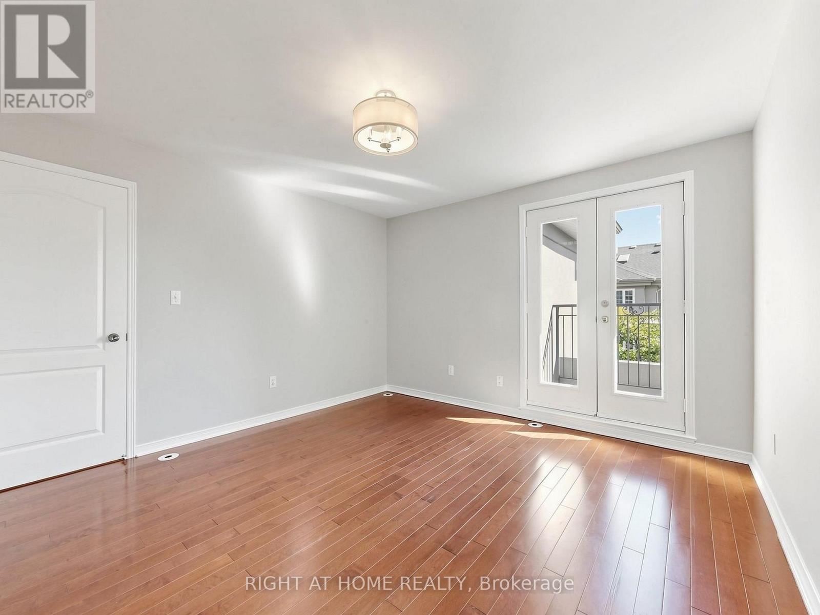 A50 - 108 Finch Avenue W Property Photo 25