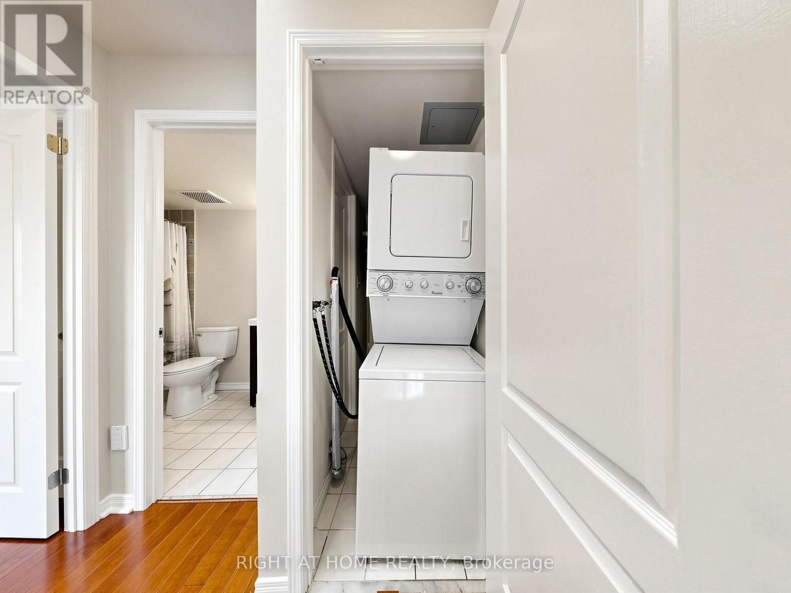 A50 - 108 Finch Avenue W Property Photo 33