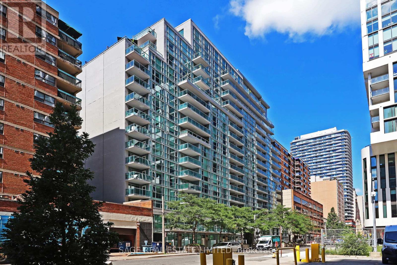 1202 - 96 St Patrick Street Property Photo 1