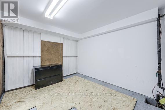 Second Fl. - 11 Highbourne Road Property Photo 34