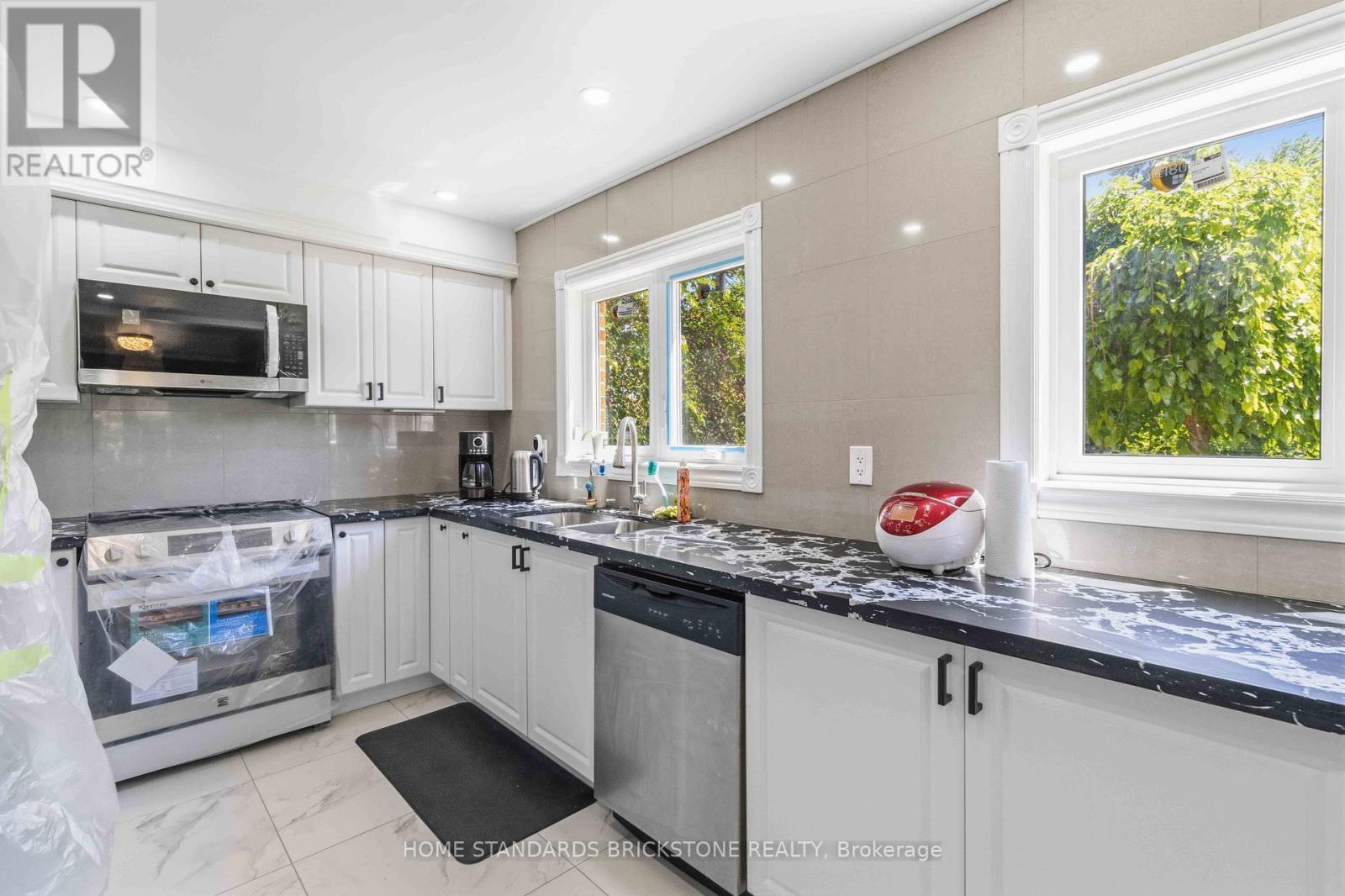 Main - 220 Torresdale Avenue Property Photo 9