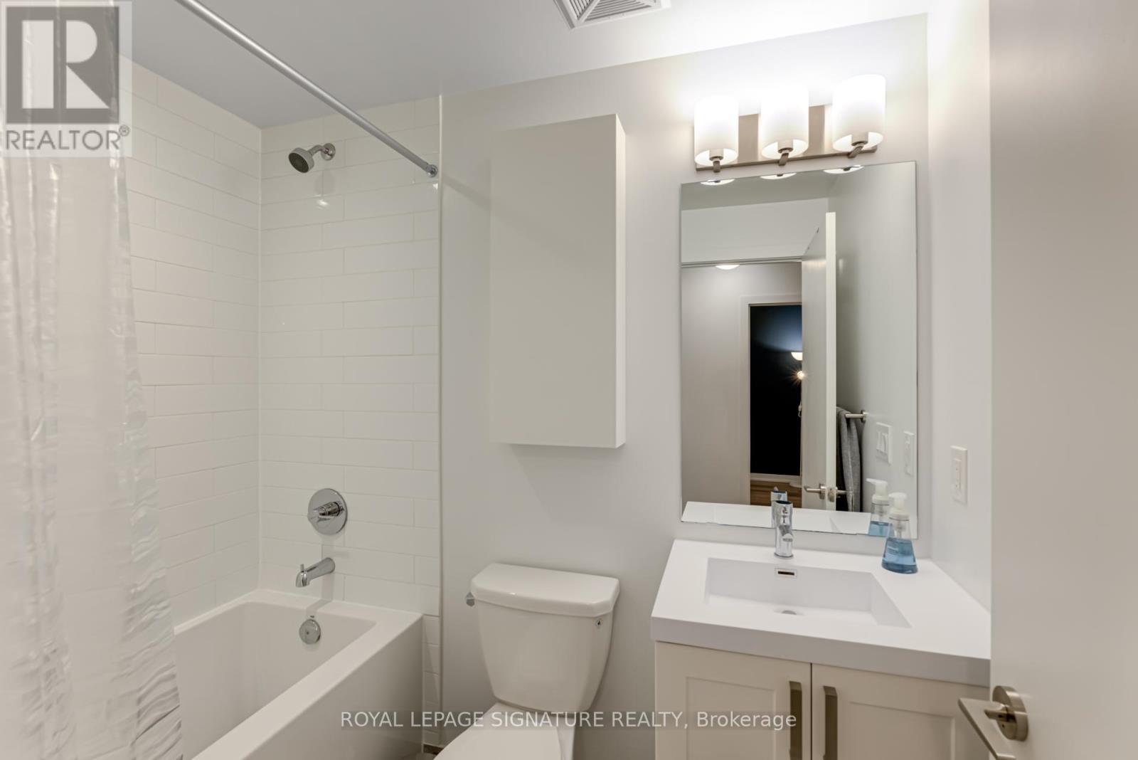 507 - 1603 Eglinton Avenue W Property Photo 16