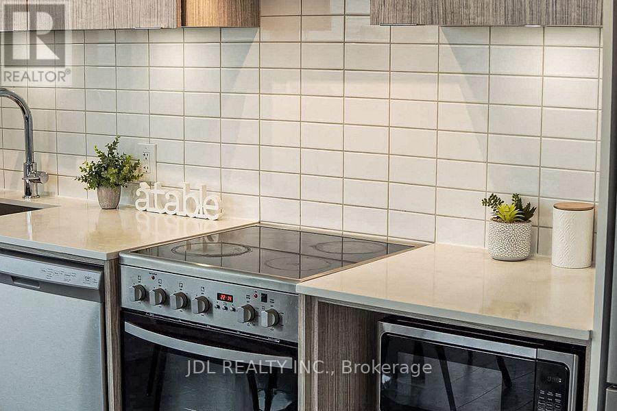 1608 - 395 Bloor Street E Property Photo 16