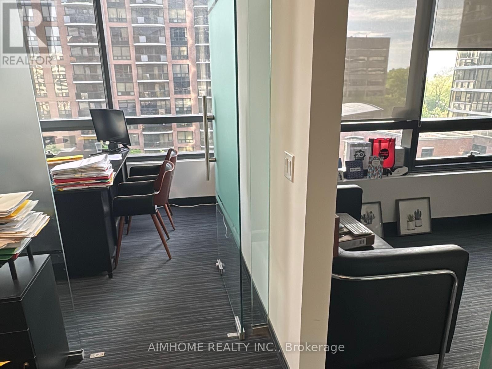 306 - 4789 Yonge Street Property Photo 9