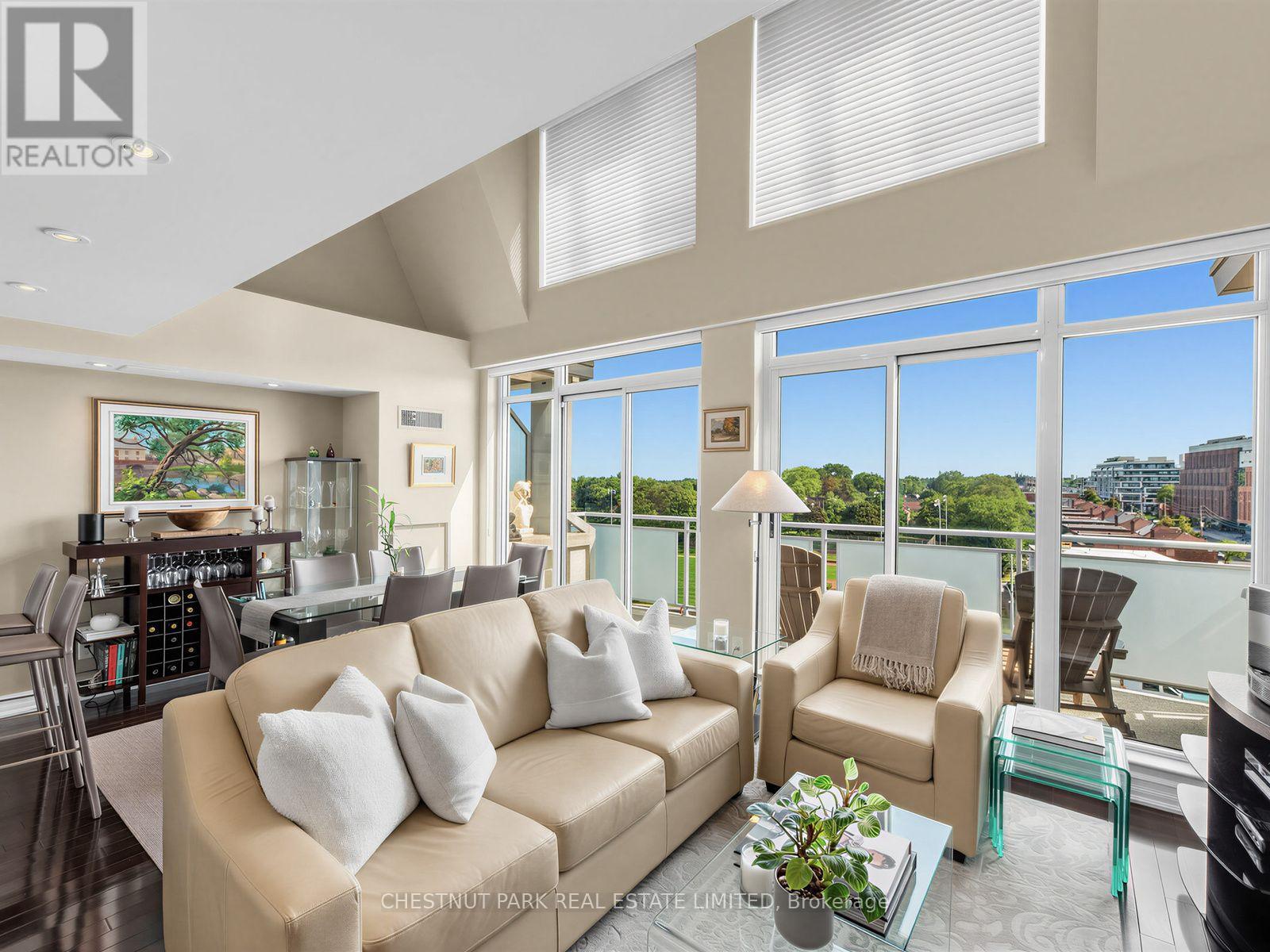PH 802 - 1801 BAYVIEW AVENUE