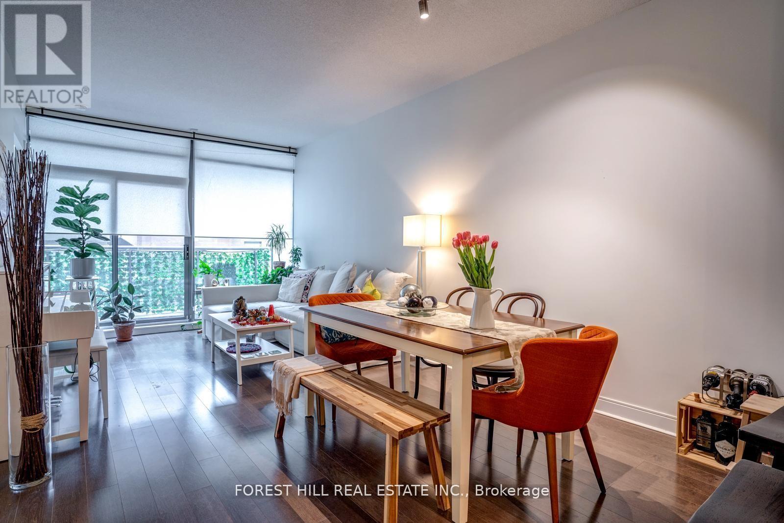 103 - 21 Scollard Street Property Photo 10