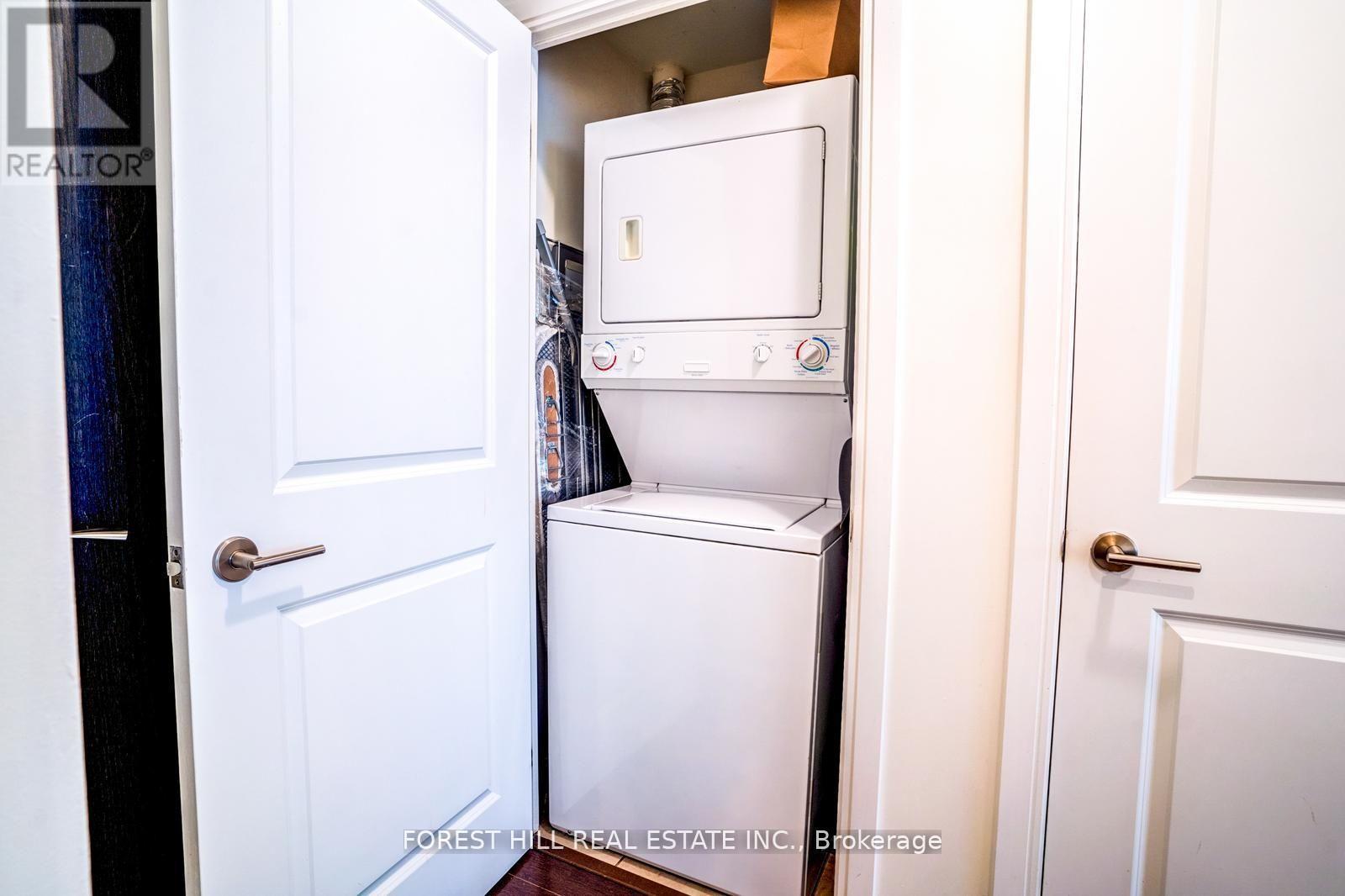 103 - 21 Scollard Street Property Photo 19