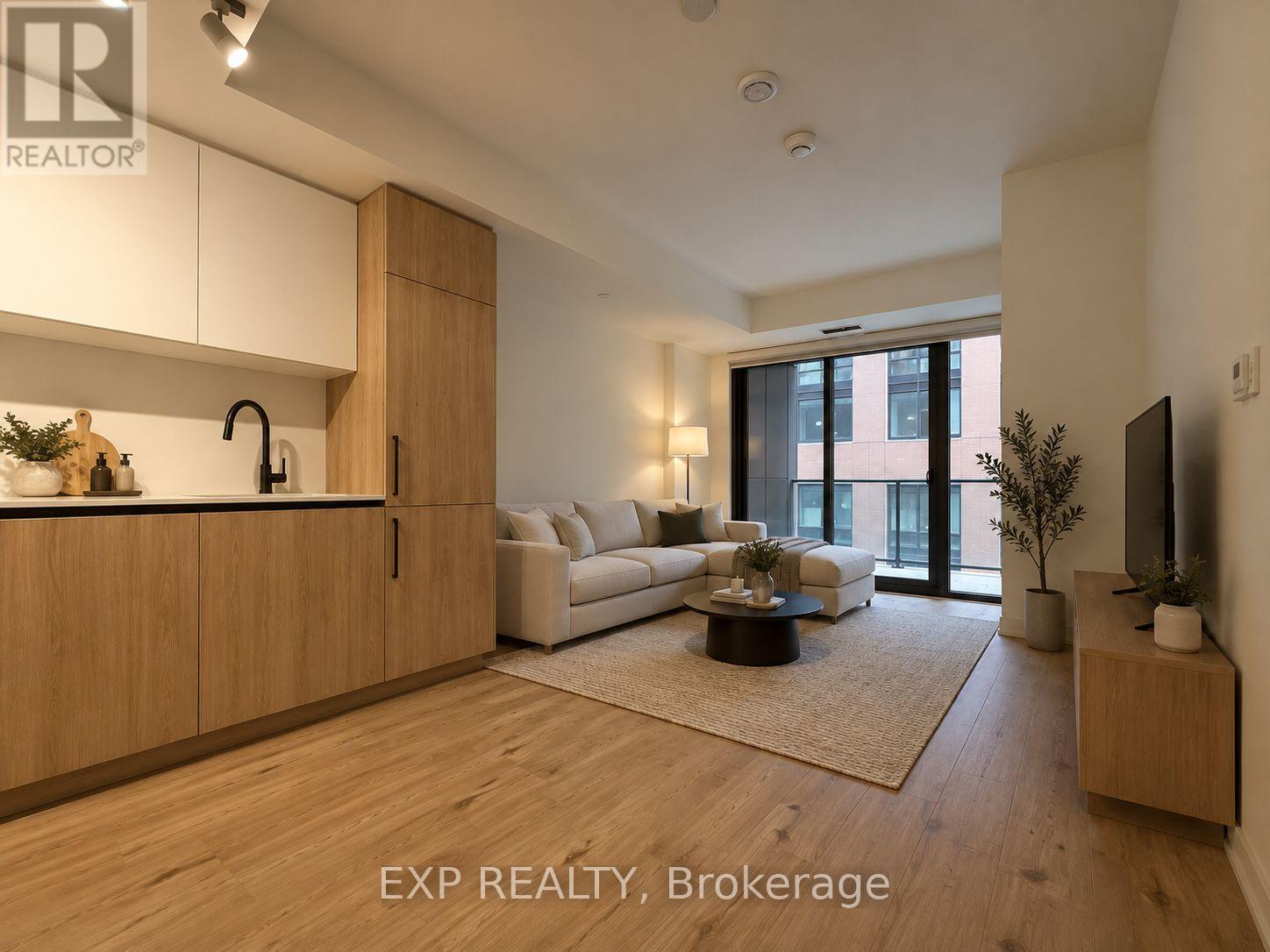 412 - 35 Parliament Street Property Photo 3