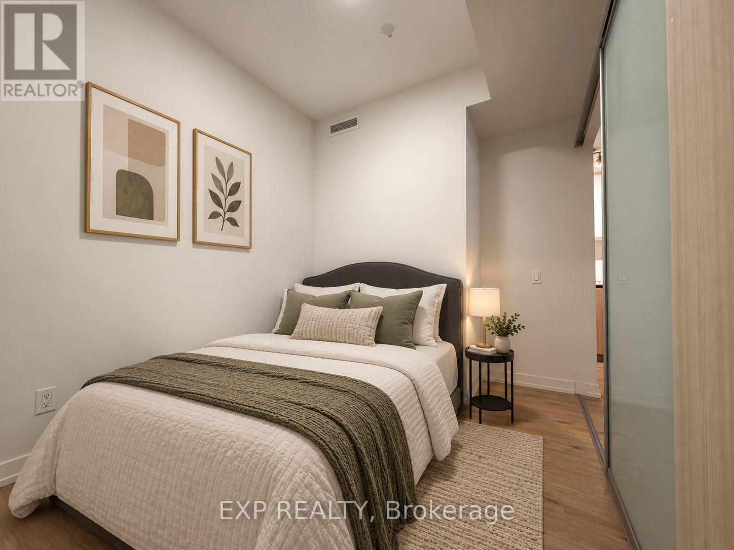 412 - 35 Parliament Street Property Photo 6