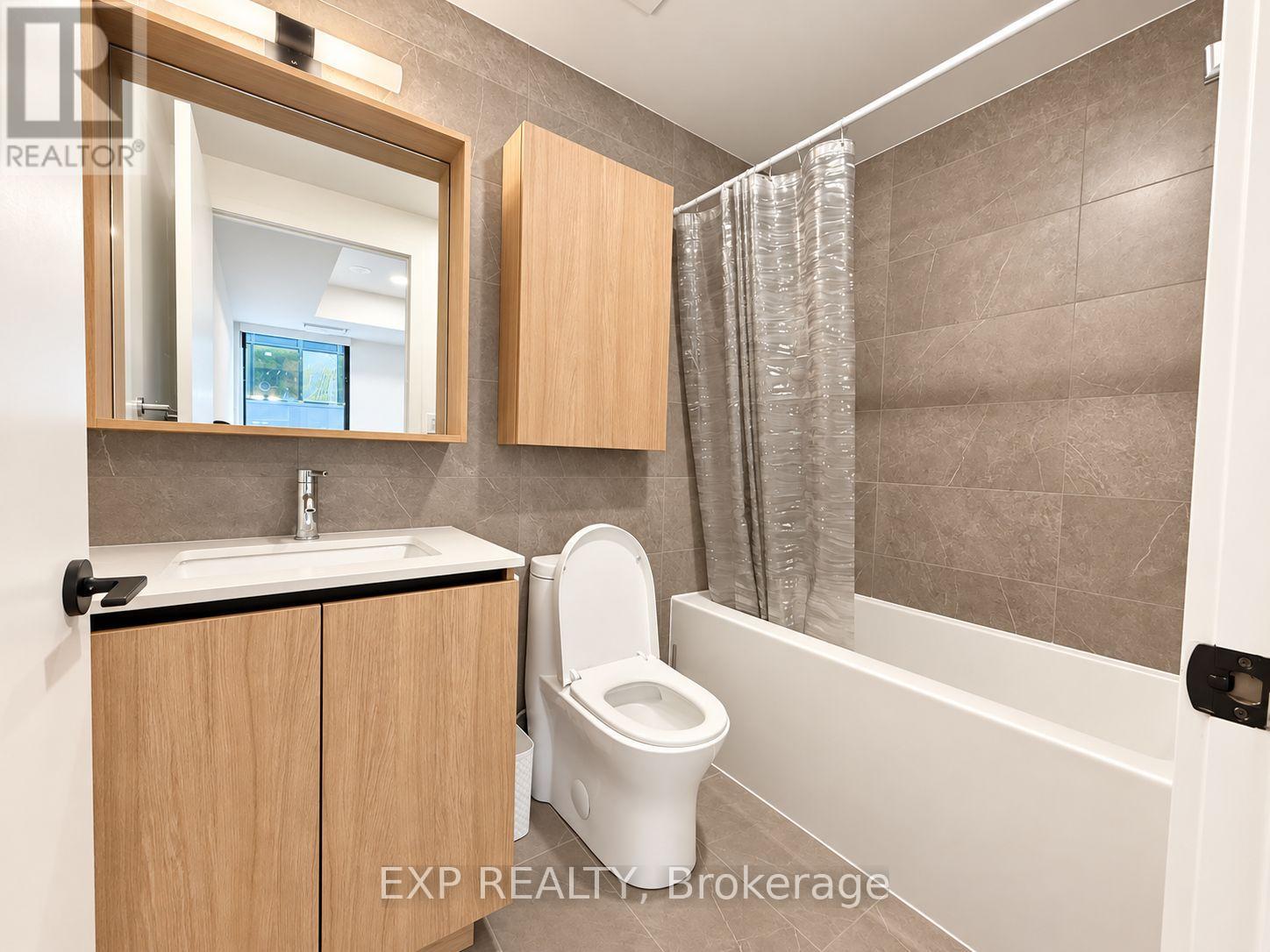 412 - 35 Parliament Street Property Photo 8