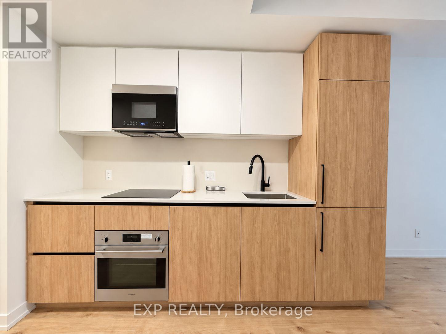 412 - 35 Parliament Street Property Photo 12